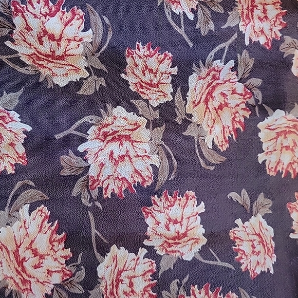 Amaryllis Tank Top - Picture 5 of 5